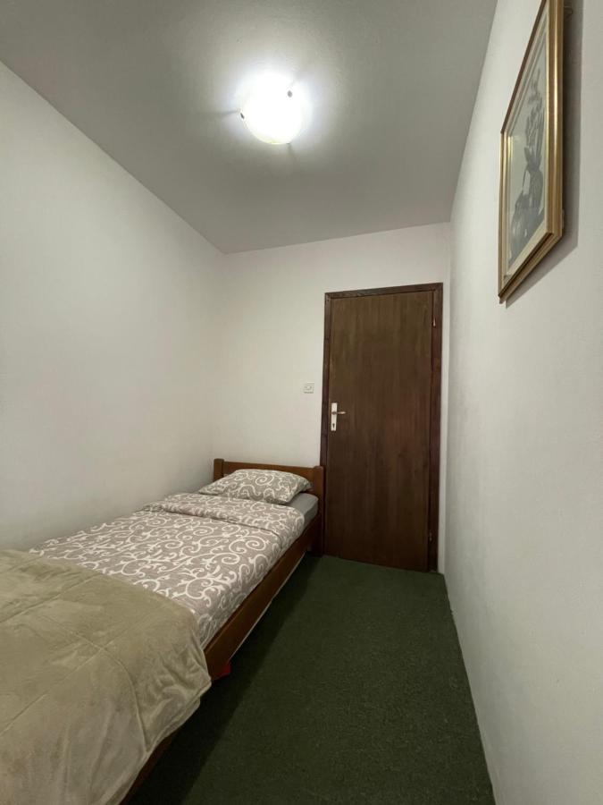 Underwoods Zabljak Guesthouse Ngoại thất bức ảnh